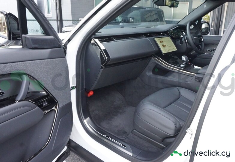 Land Rover Range Rover Sport White