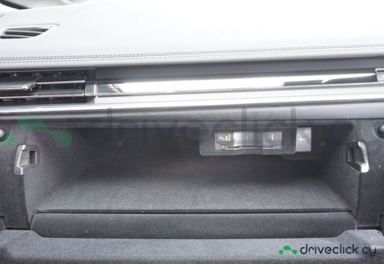 Land Rover Range Rover Sport White