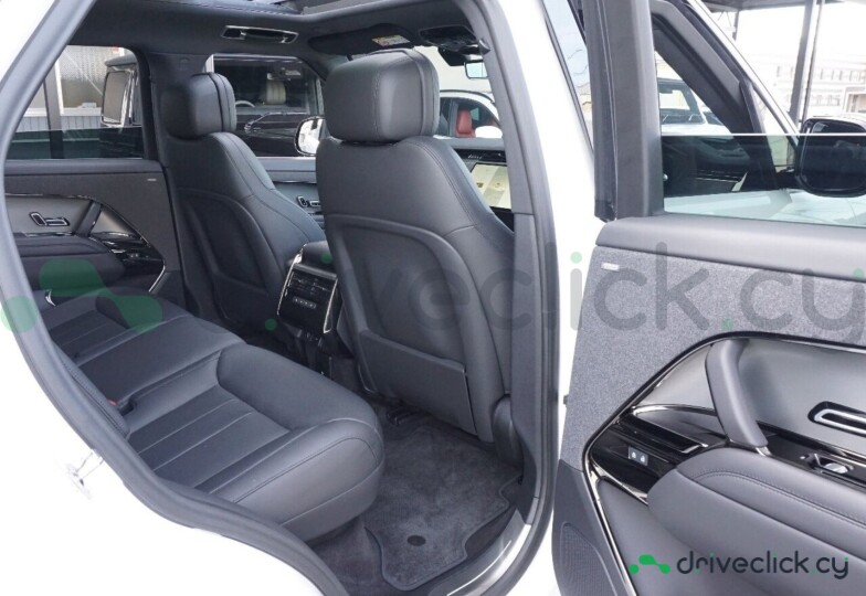 Land Rover Range Rover Sport White