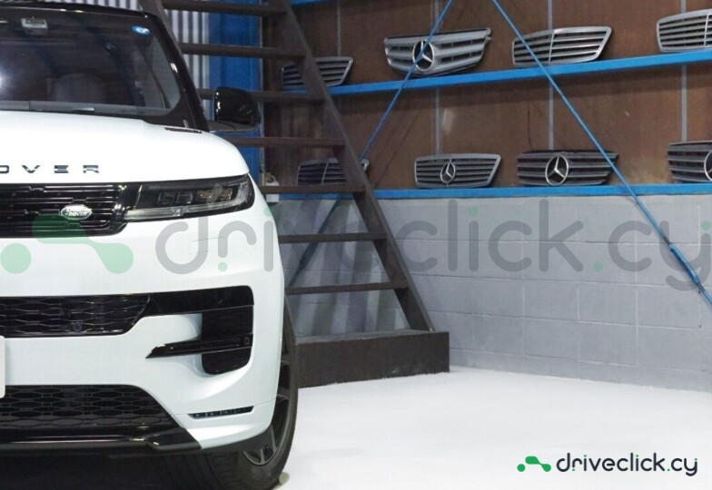 Land Rover Range Rover Sport White