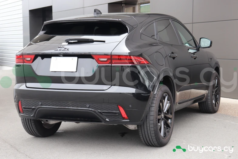 Jaguar E-Pace Черный