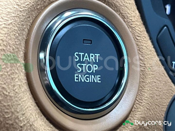 Mazda CX-80 Черный