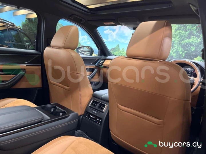 Mazda CX-80 Черный