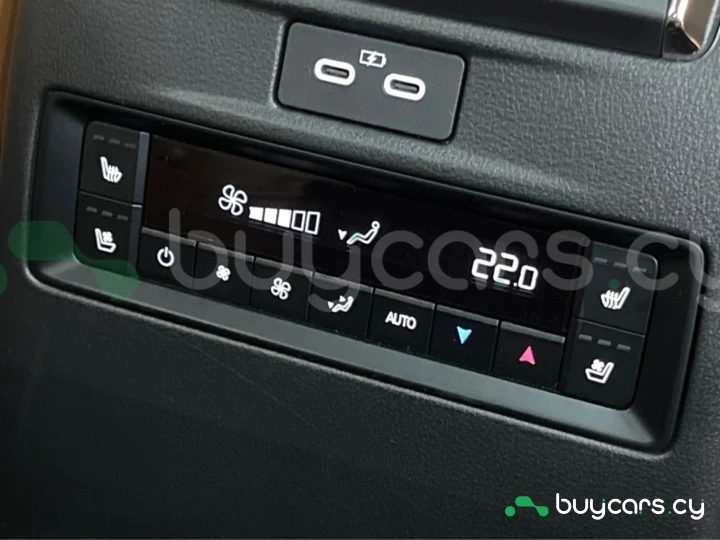 Mazda CX-80 Черный