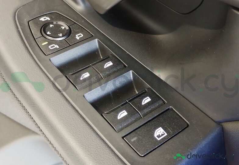 BMW 5 series Белый