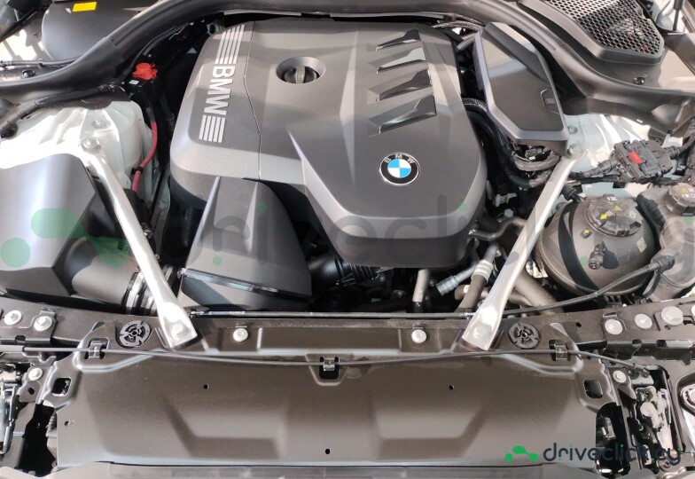 BMW 5 series Белый
