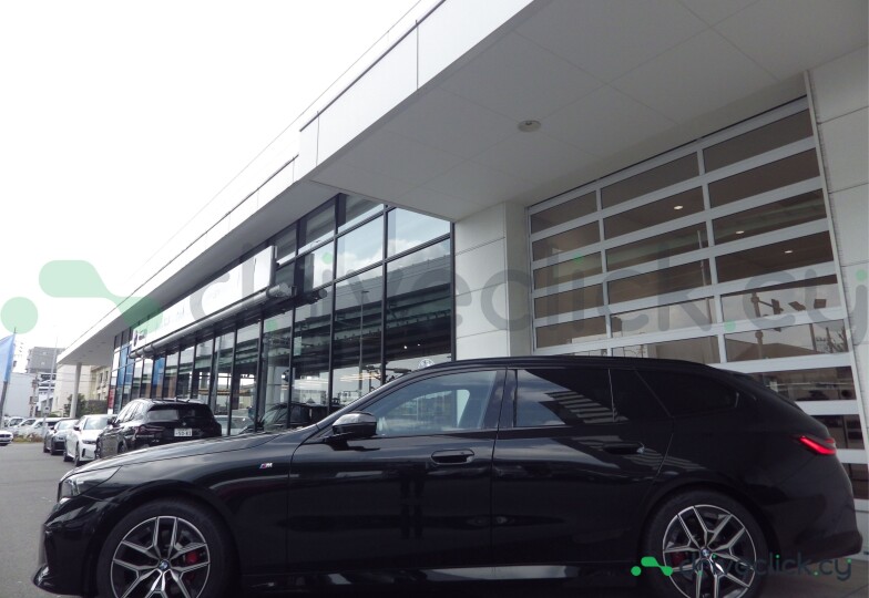 BMW 5 series Черный