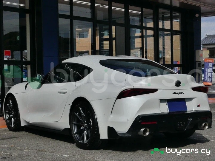 Toyota Supra White