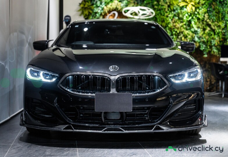 BMW 8 series Black
