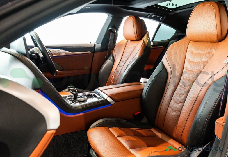 BMW 8 series Black
