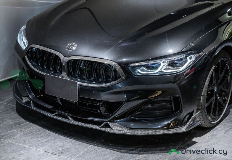 BMW 8 series Black