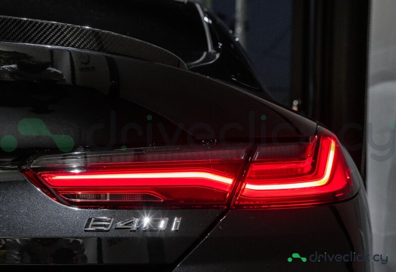 BMW 8 series Black
