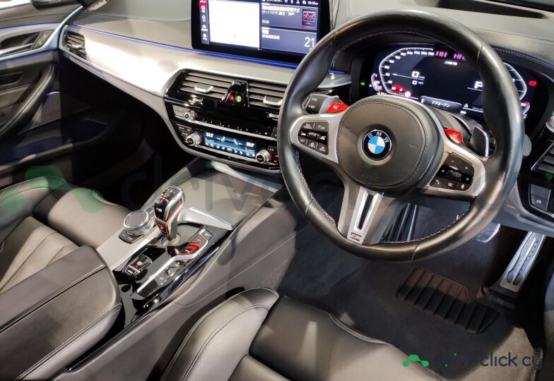 BMW M5 Black