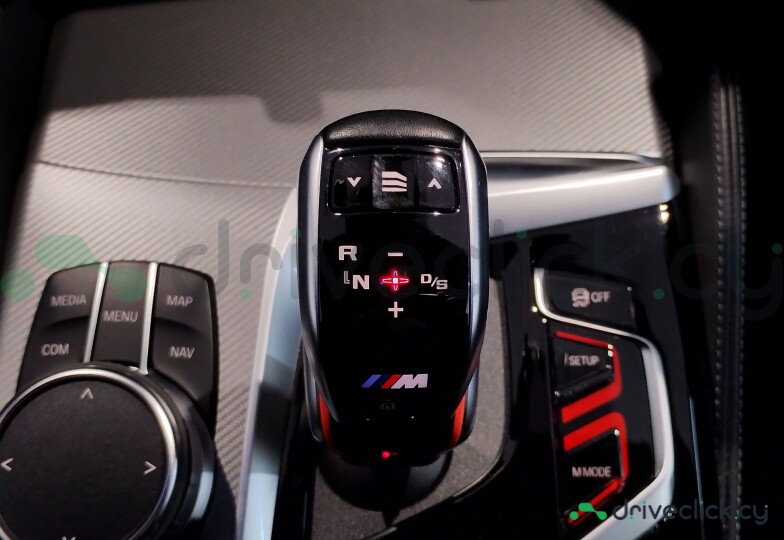 BMW M5 Black