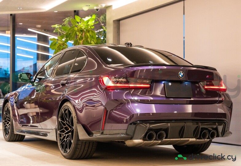 BMW M3 Purple