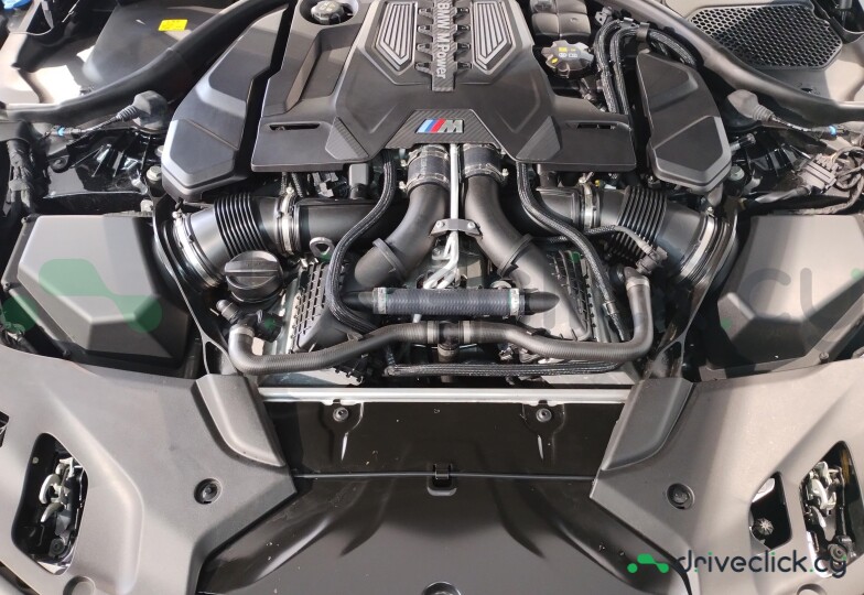 BMW M5 Black