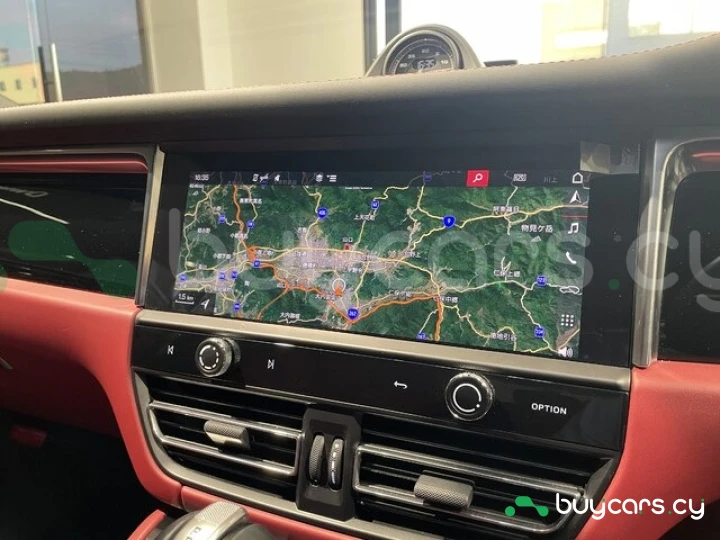 Porsche Macan Белый