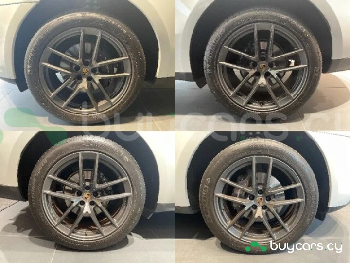 Porsche Macan Белый