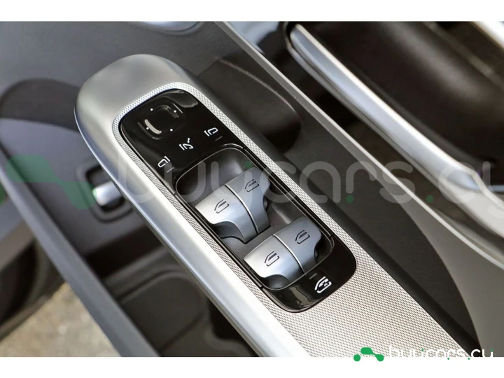 Mercedes GLC-class Белый