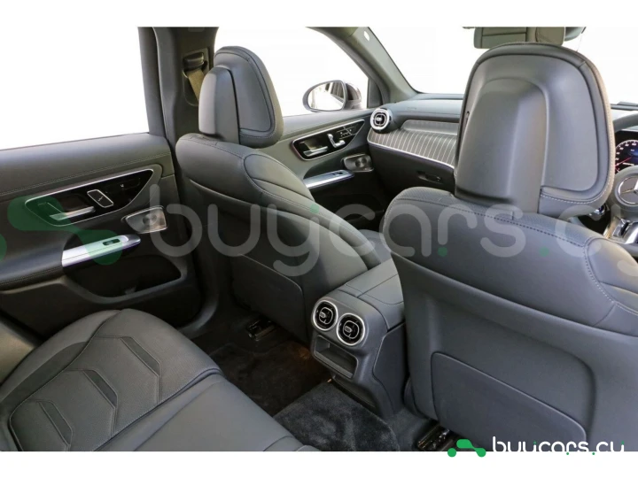 Mercedes GLC-class Белый