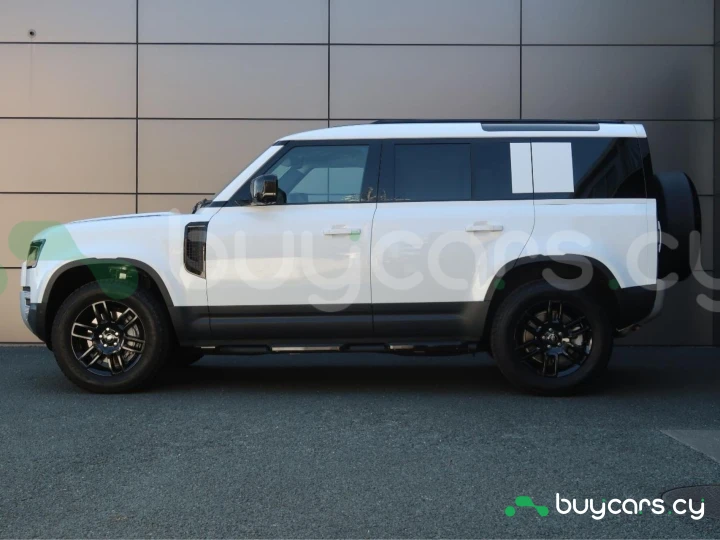 Land Rover Defender Белый