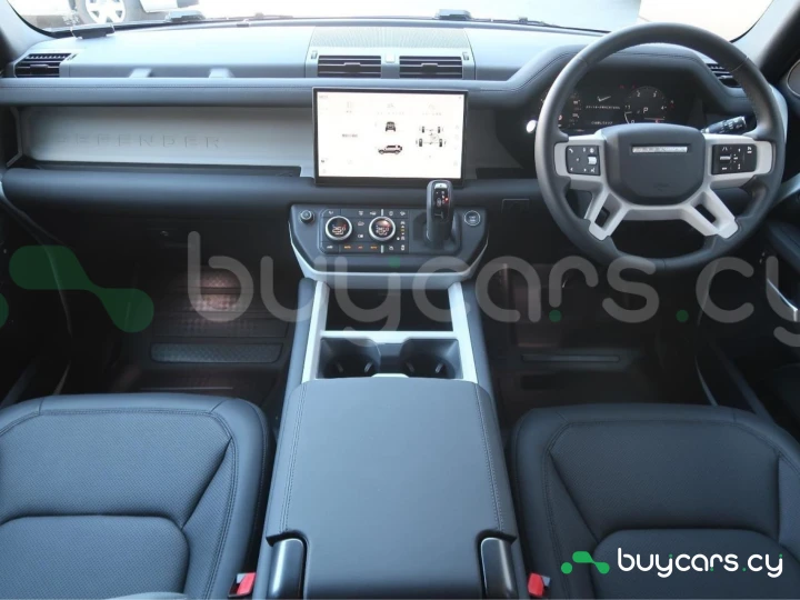 Land Rover Defender Белый