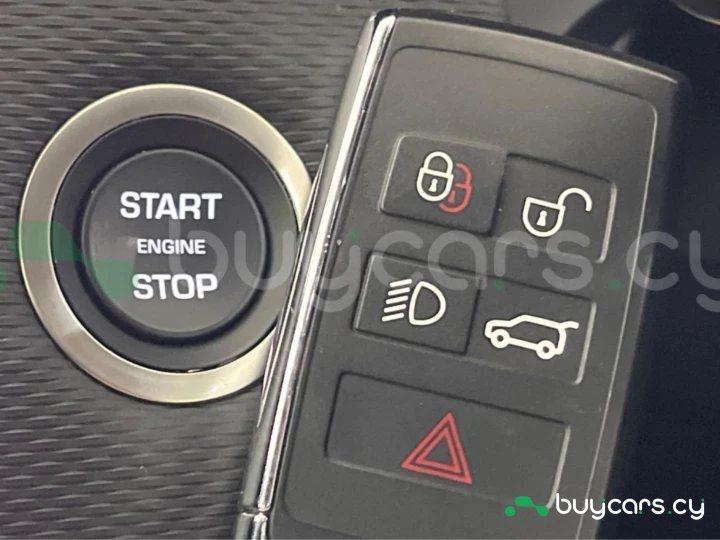 Land Rover Discovery Sport Grey