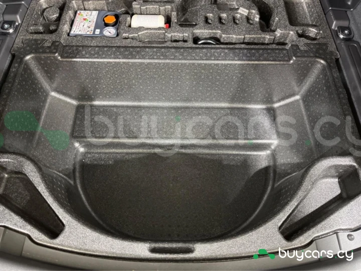 Land Rover Discovery Sport Grey