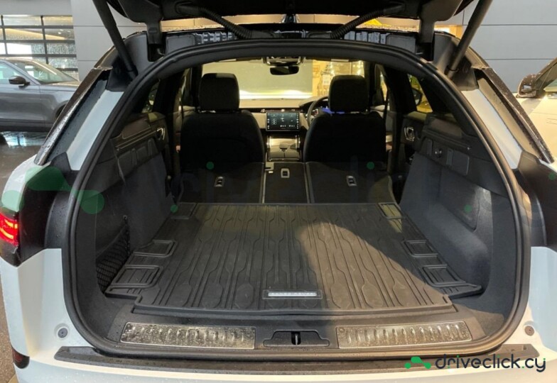 Land Rover Range Rover Velar White