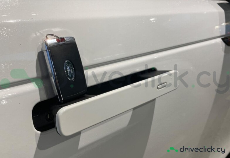 Land Rover Range Rover Velar White