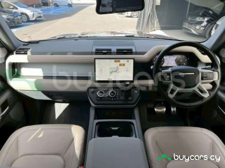 Land Rover Defender Темно-красный