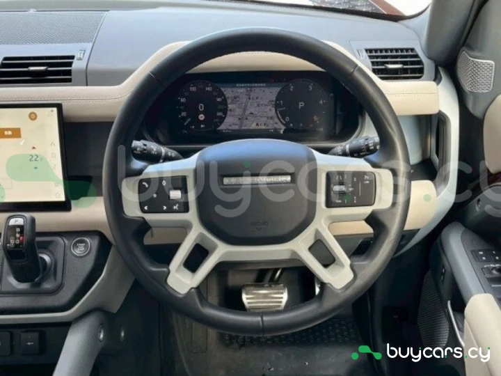 Land Rover Defender Темно-красный