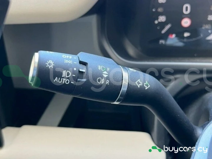 Land Rover Defender Темно-красный