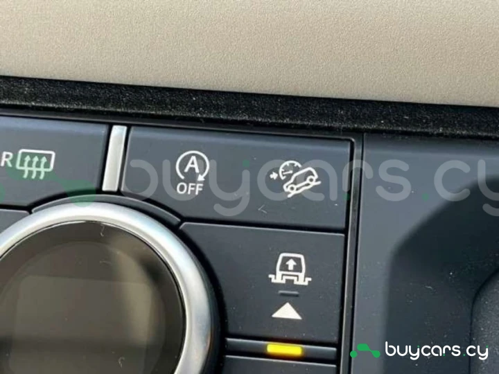 Land Rover Defender Темно-красный