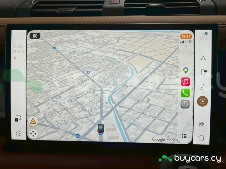 Land Rover Defender Серый