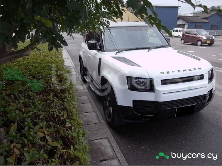 Land Rover Defender Белый