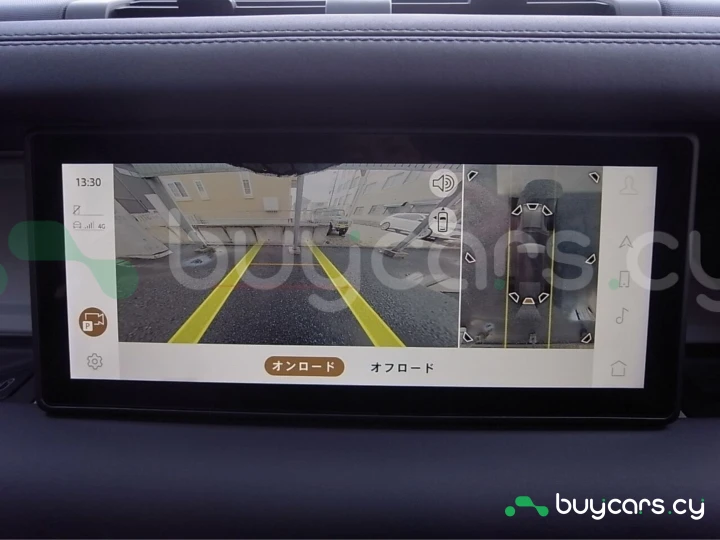 Land Rover Defender Белый