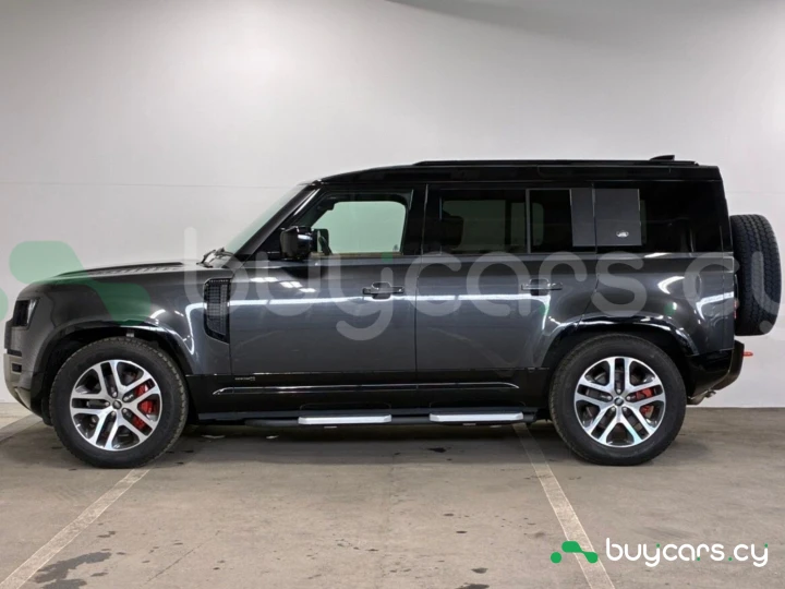 Land Rover Defender Черный