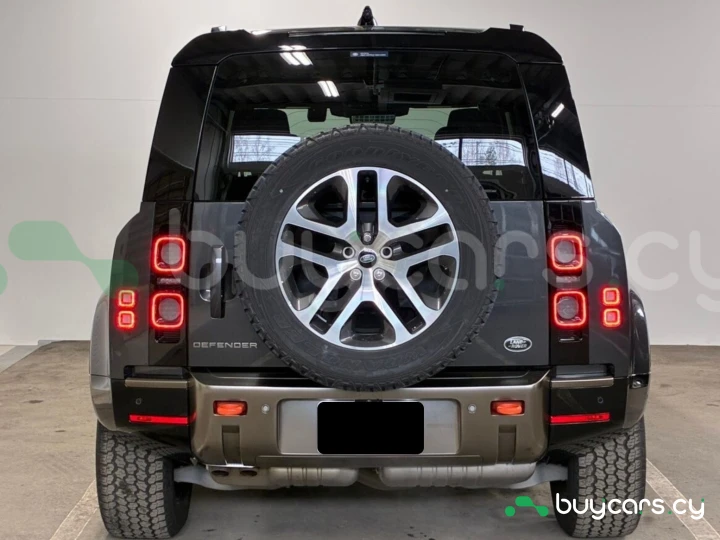 Land Rover Defender Черный