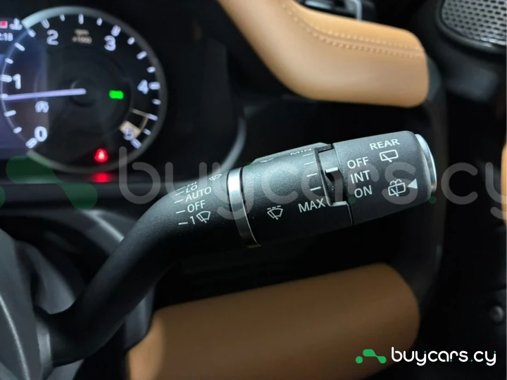 Land Rover Defender Черный