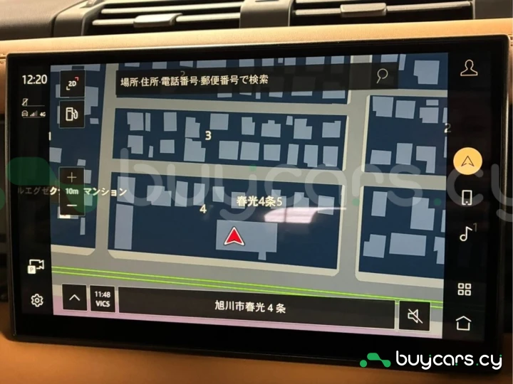 Land Rover Defender Черный