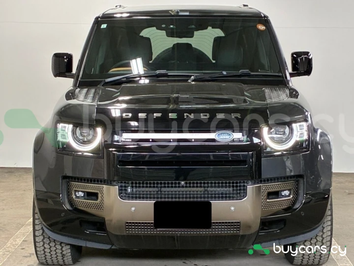 Land Rover Defender Черный