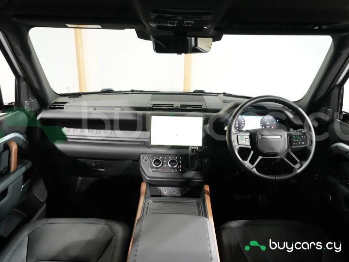 Land Rover Defender Серый