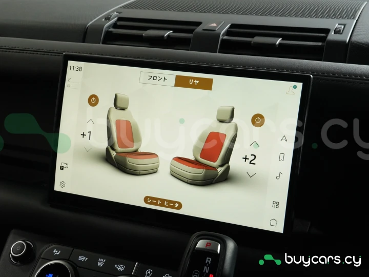 Land Rover Defender Серый