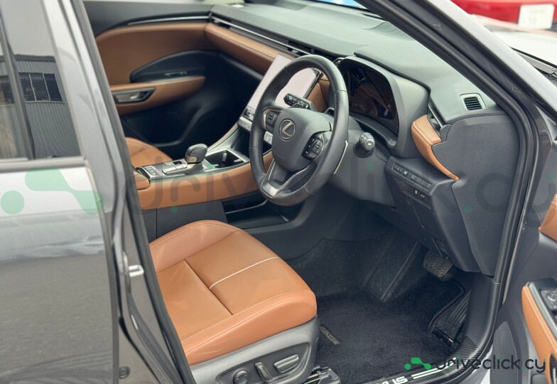 Lexus LBX Grey
