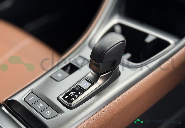 Lexus LBX Grey