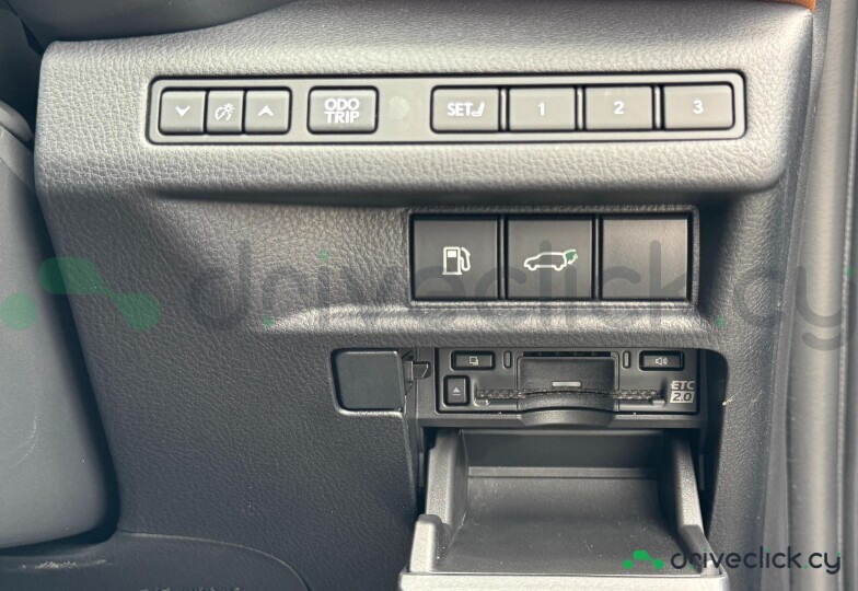 Lexus LBX Grey