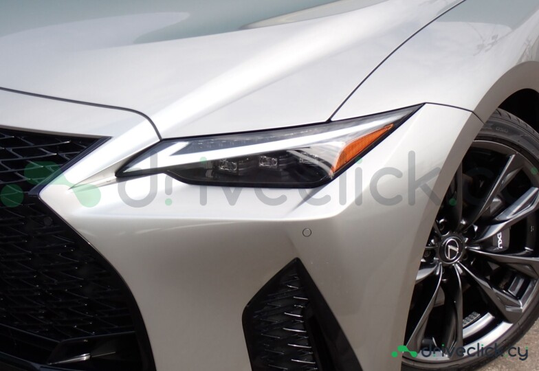 Lexus IS Grey