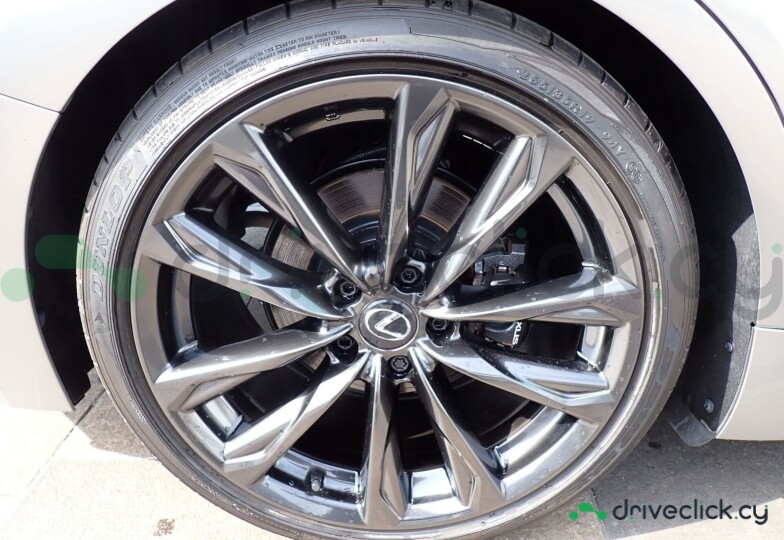Lexus IS Grey