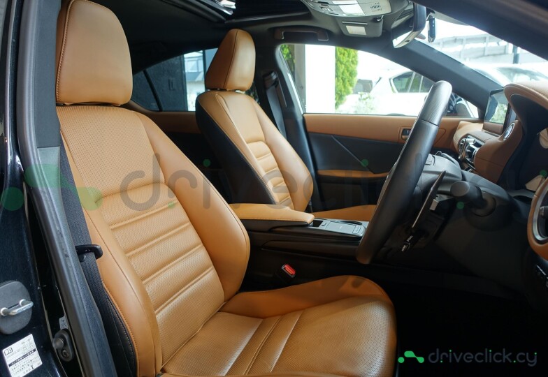 Lexus IS Black